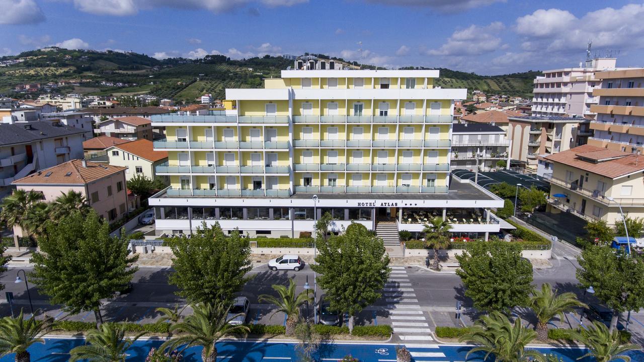 Hotel Atlas Альба-Адриатика Экстерьер фото